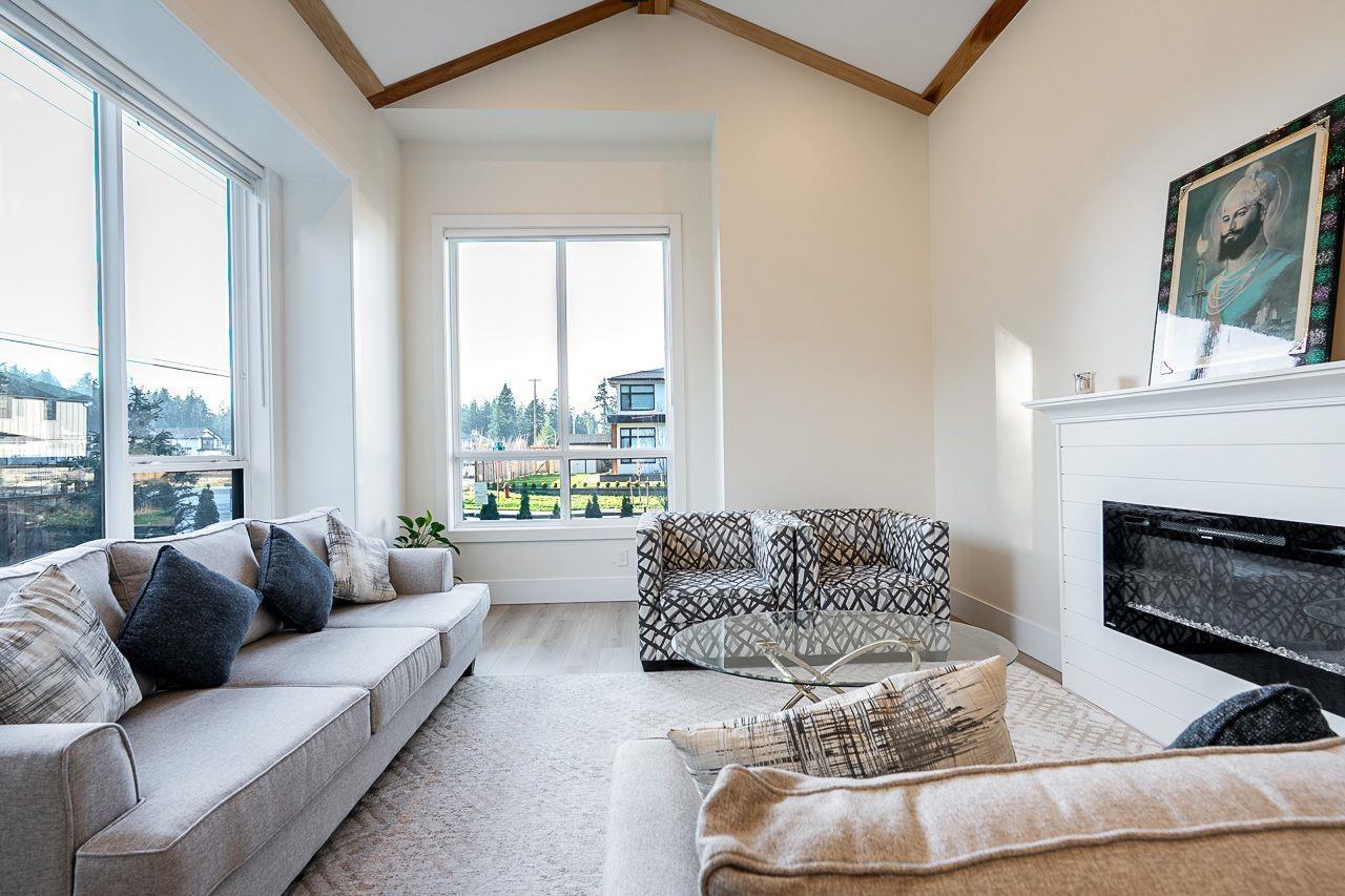 19805 32 AVENUE - Photo 4 of 40, Langley, British Columbia