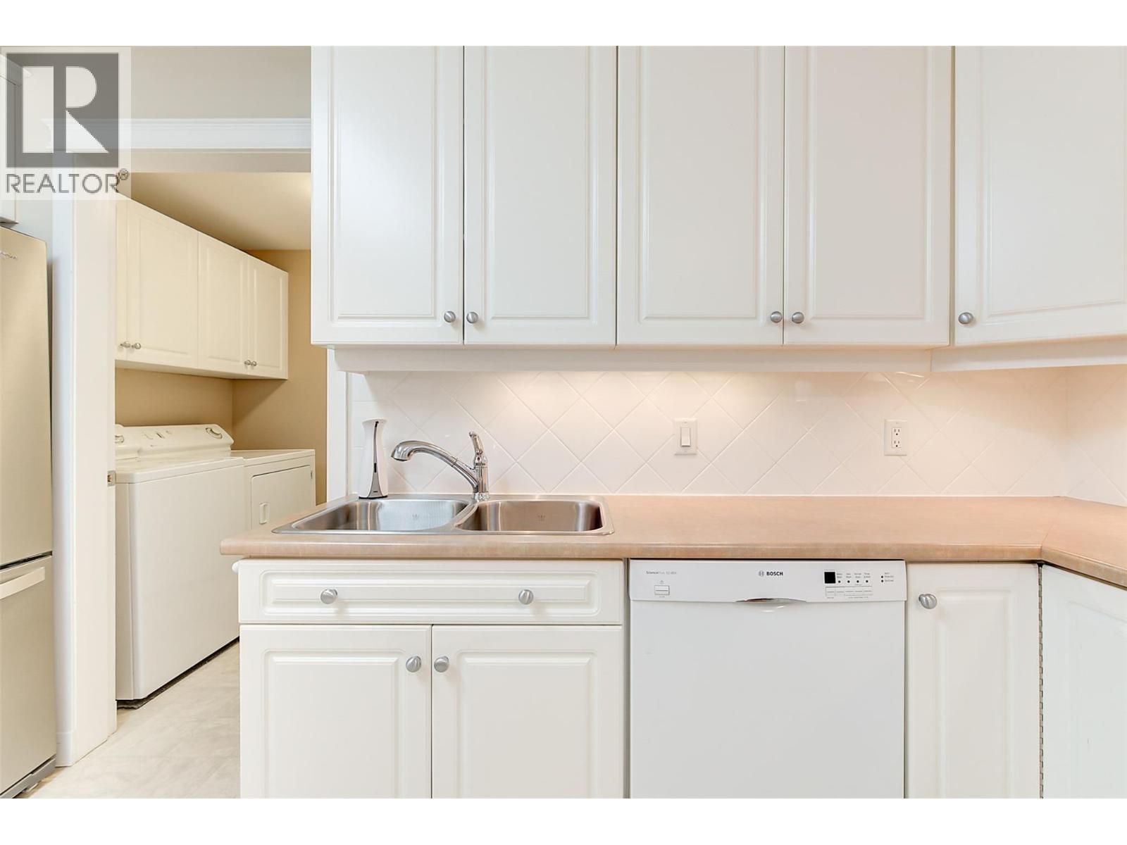 205 303 Whitman Road, Kelowna