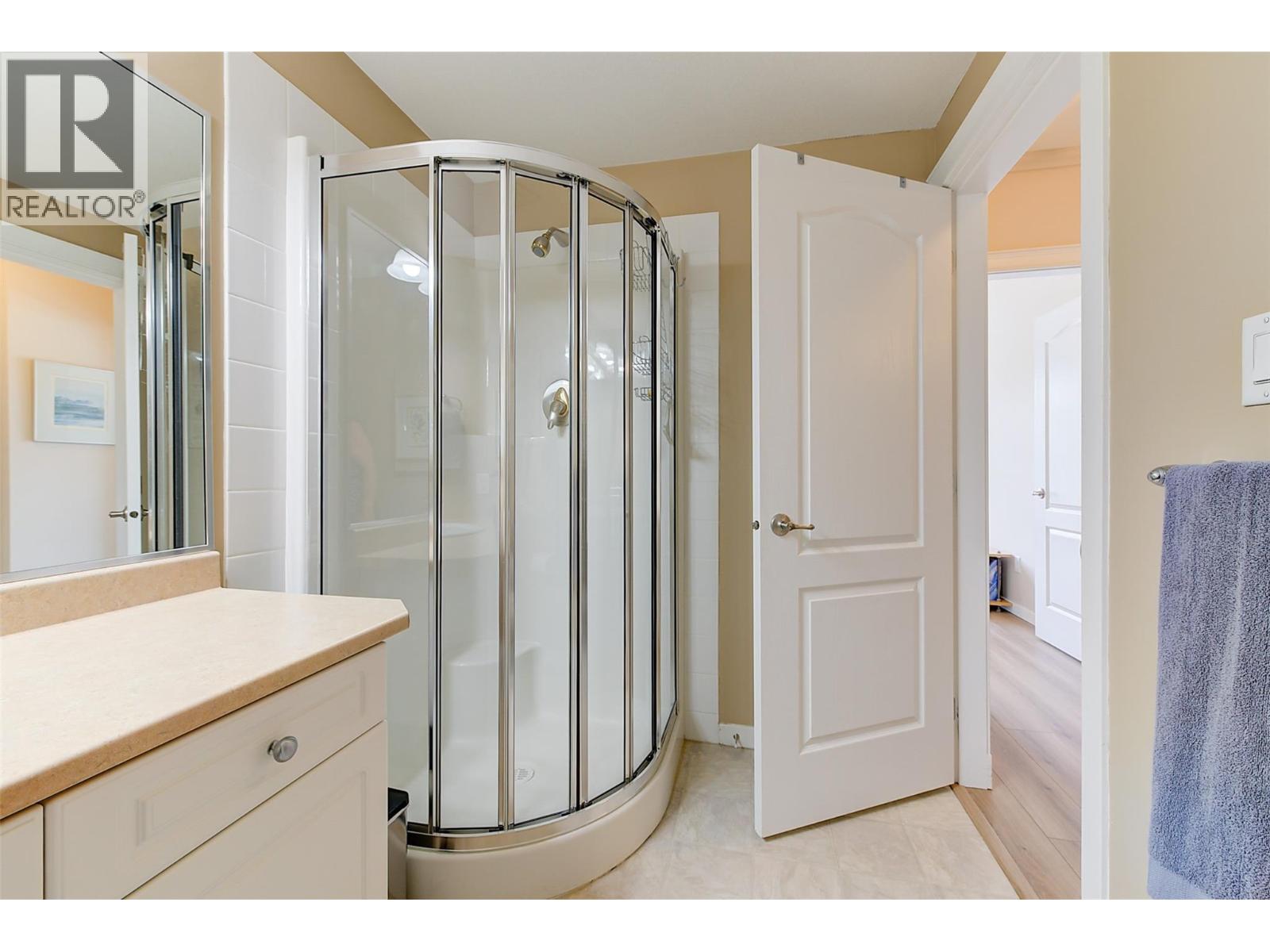 205 303 Whitman Road, Kelowna