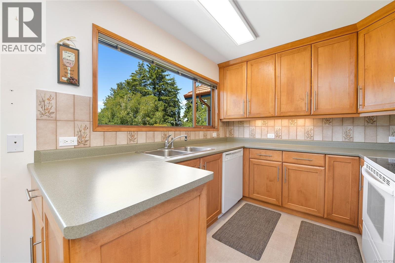 6528 THORNETT Rd - 14