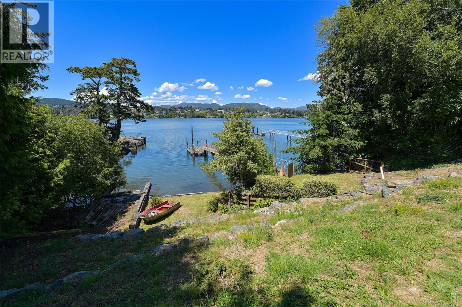 6528 THORNETT Rd, Sooke