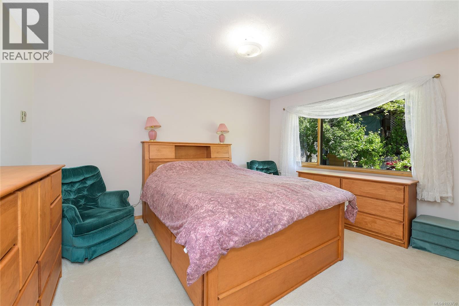 6528 THORNETT Rd, Sooke