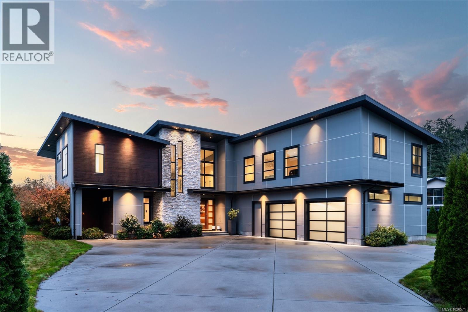 1857 McMicken Rd, North Saanich