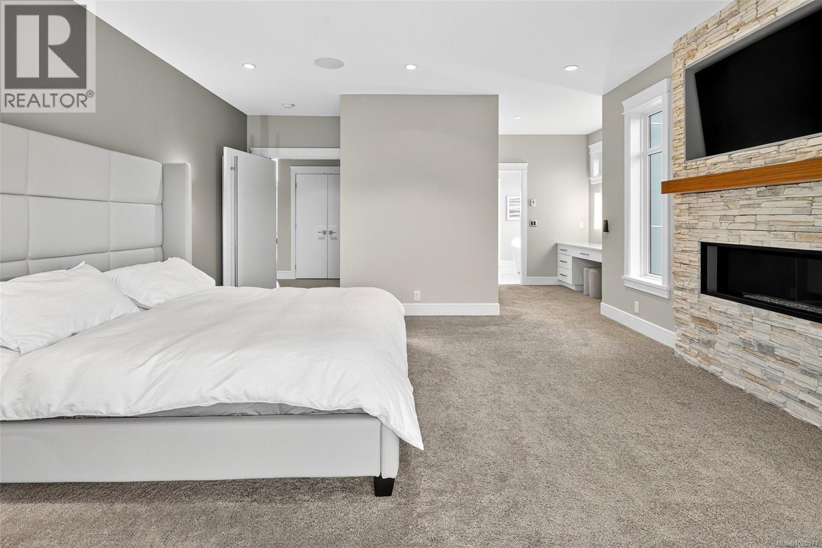 1857 McMicken Rd, North Saanich