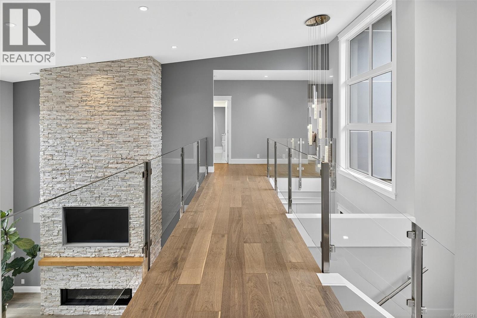 1857 McMicken Rd, North Saanich