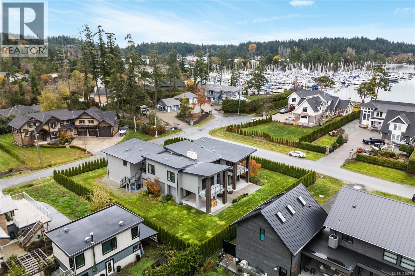 1857 McMicken Rd, North Saanich