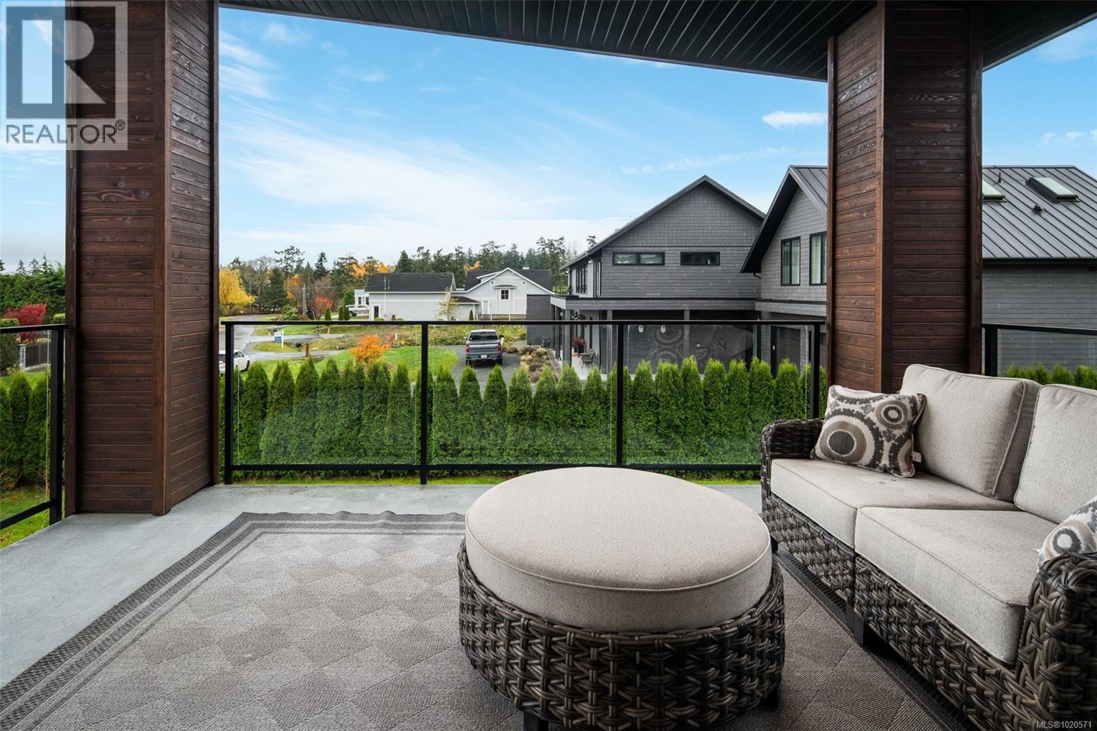 1857 McMicken Rd, North Saanich