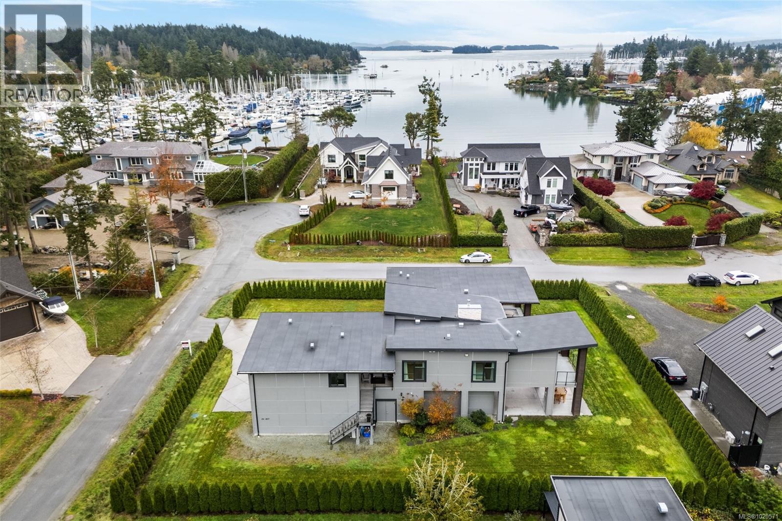 1857 McMicken Rd, North Saanich