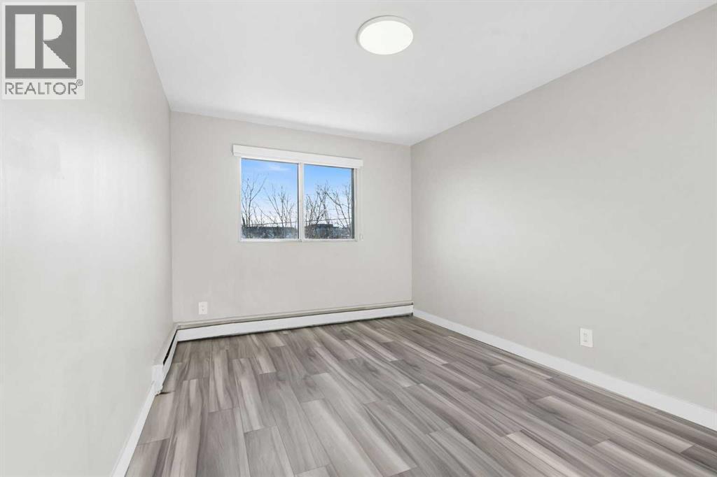 Multi-family House for Sale in   Avenue SW Bankview Calgary 