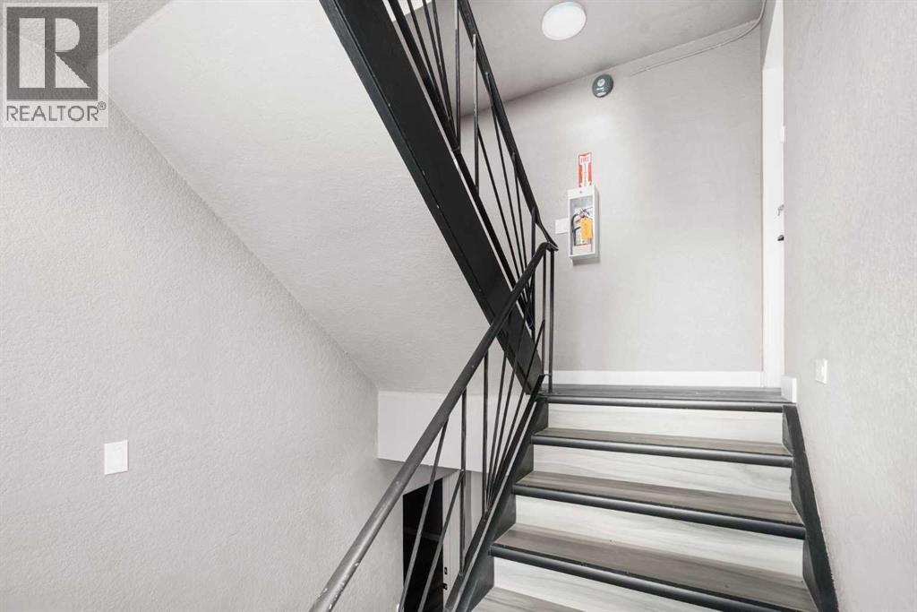 Multi-family House for Sale in   Avenue SW Bankview Calgary 