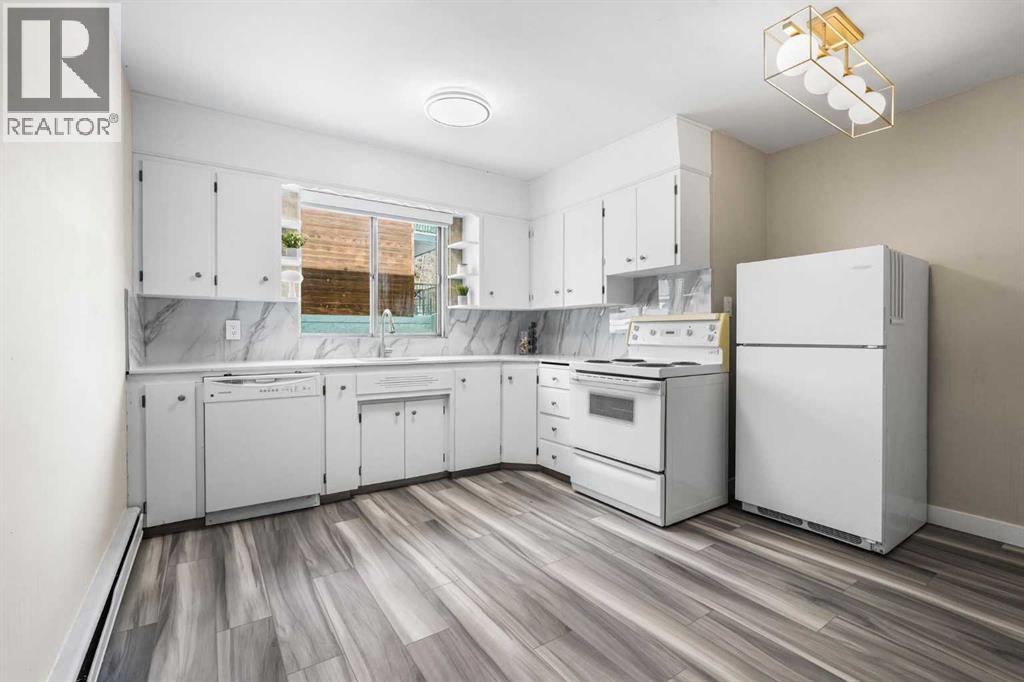 Multi-family House for Sale in   Avenue SW Bankview Calgary 