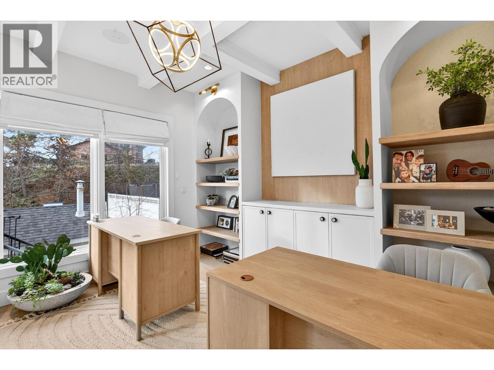  1743 Markham Court, Kelowna