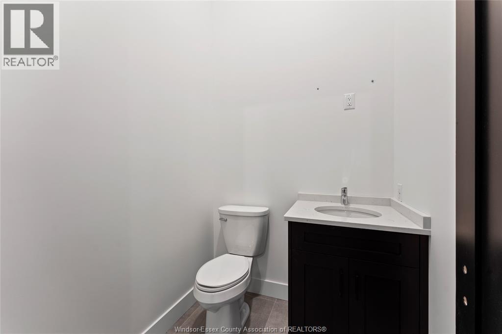 #404 247 BROCK STREET - 11