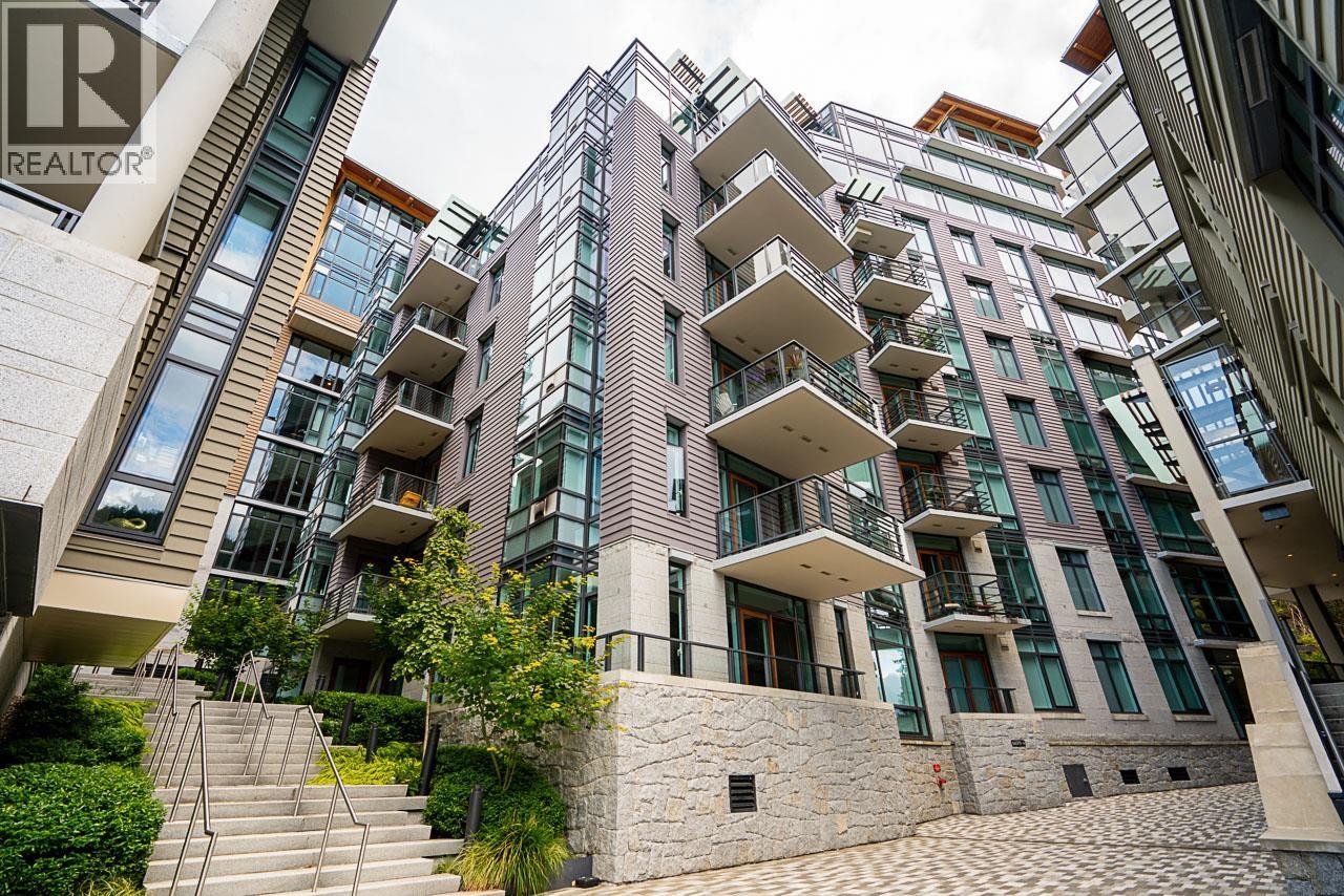 401 6699 NELSON AVENUE, West Vancouver