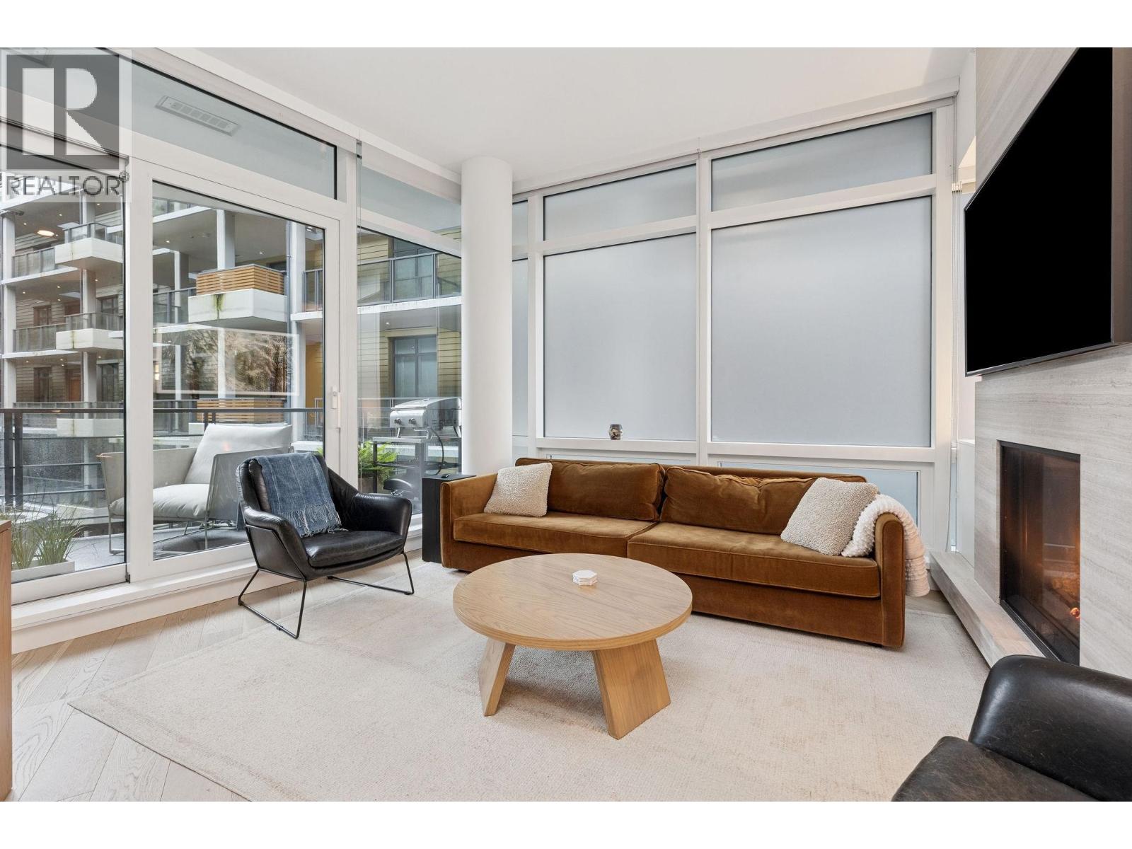 401 6699 NELSON AVENUE, West Vancouver