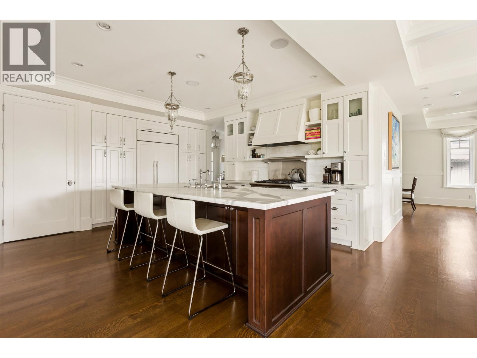 1398 LAWSON AVENUE, West Vancouver