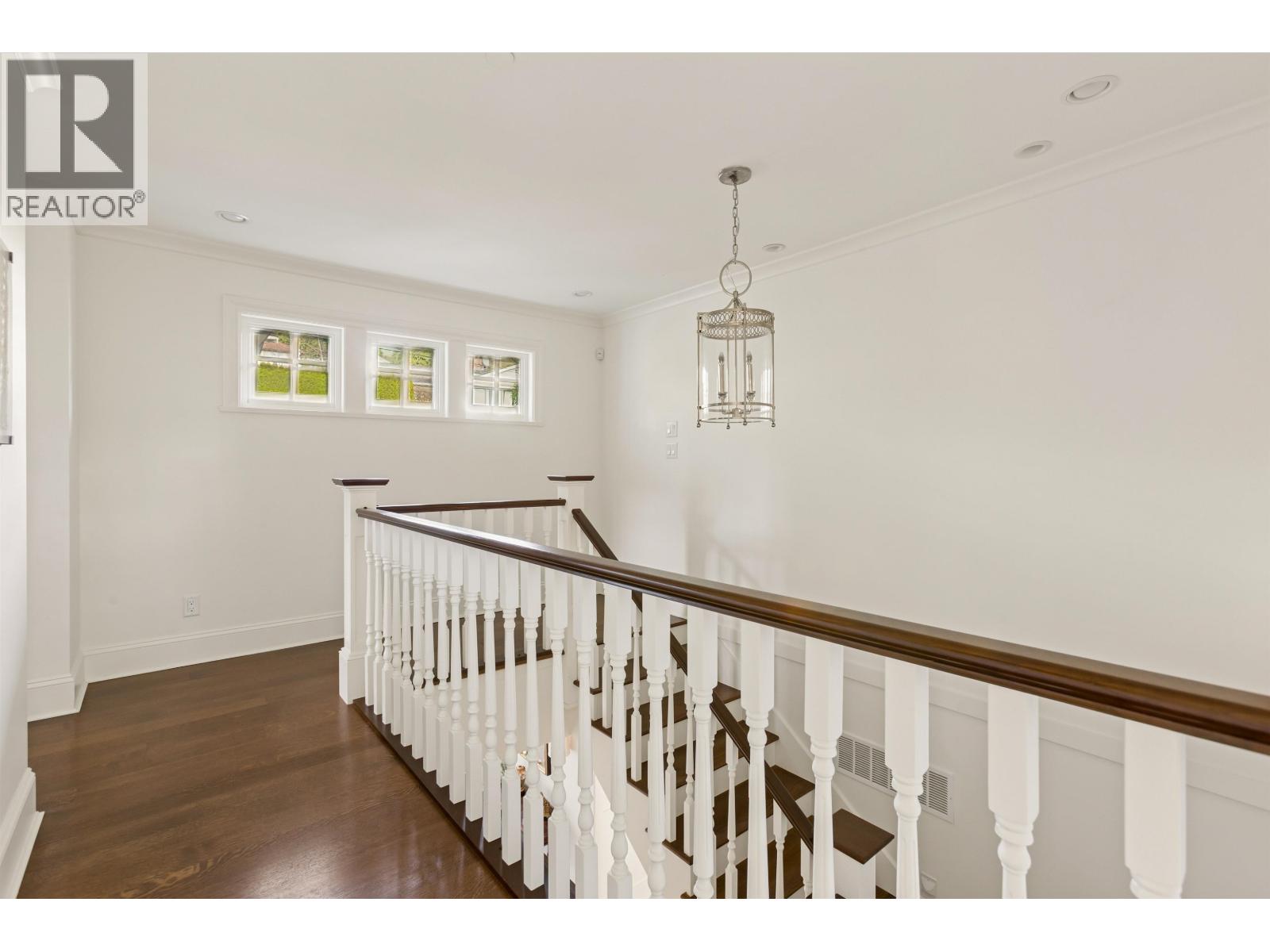 1398 LAWSON AVENUE, West Vancouver