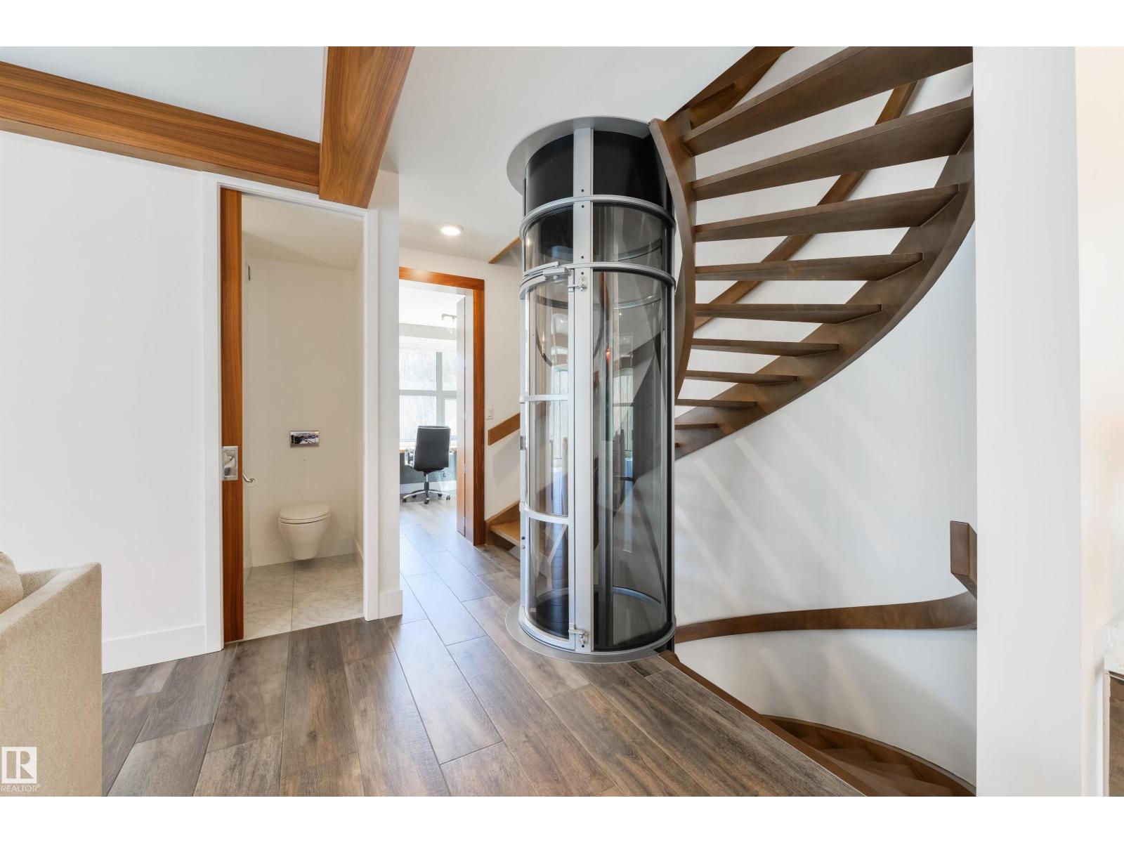 9213 97 ST NW, Edmonton