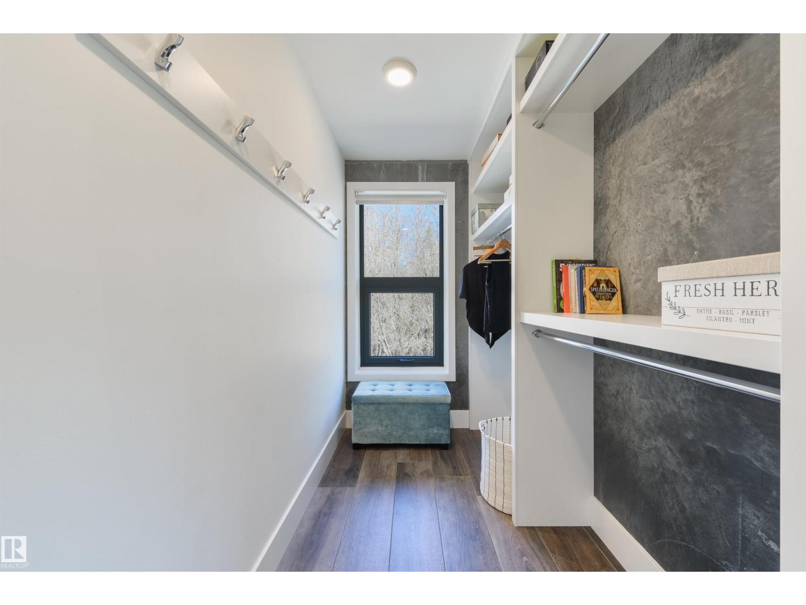 9213 97 ST NW, Edmonton