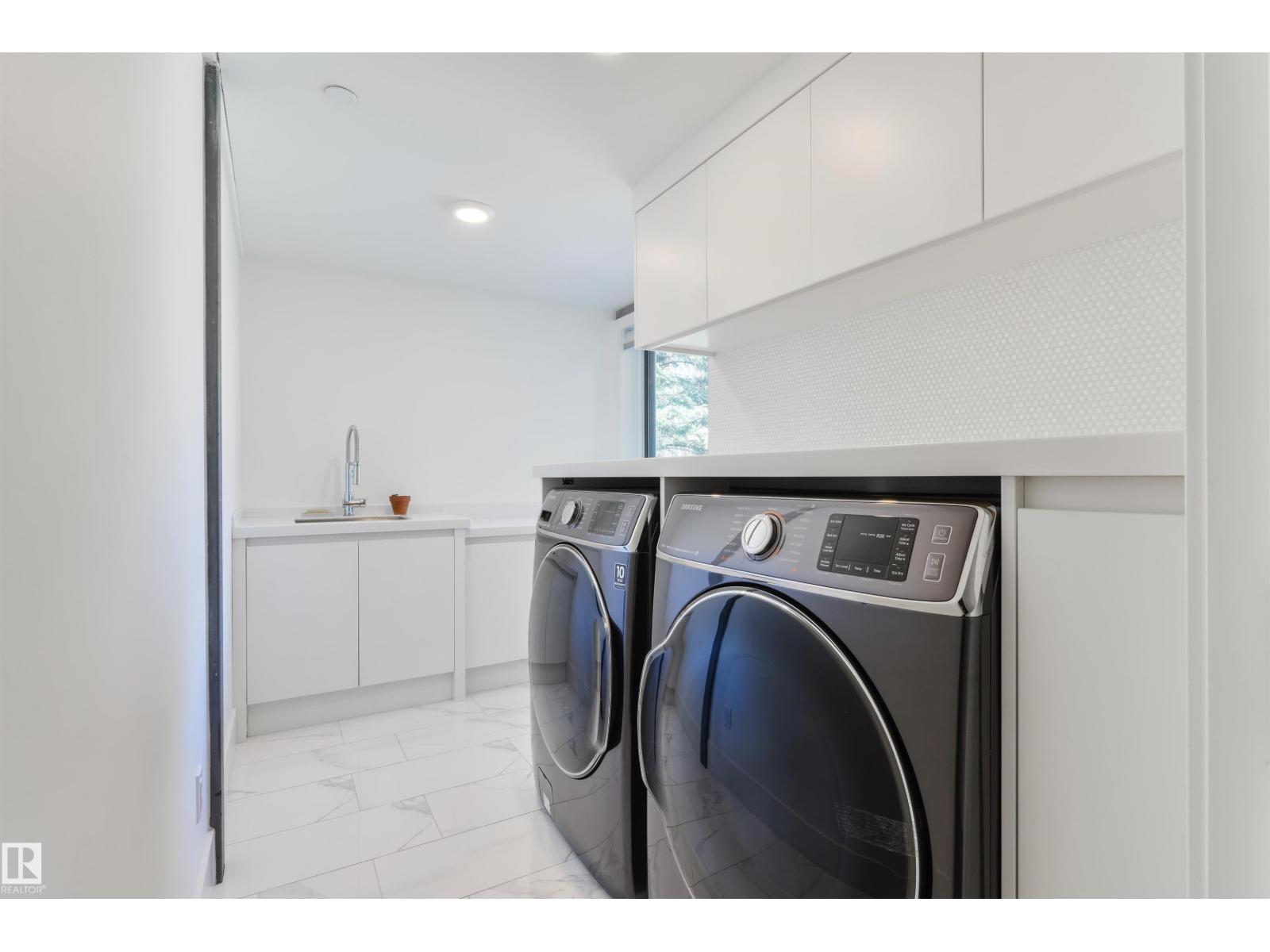 9213 97 ST NW, Edmonton