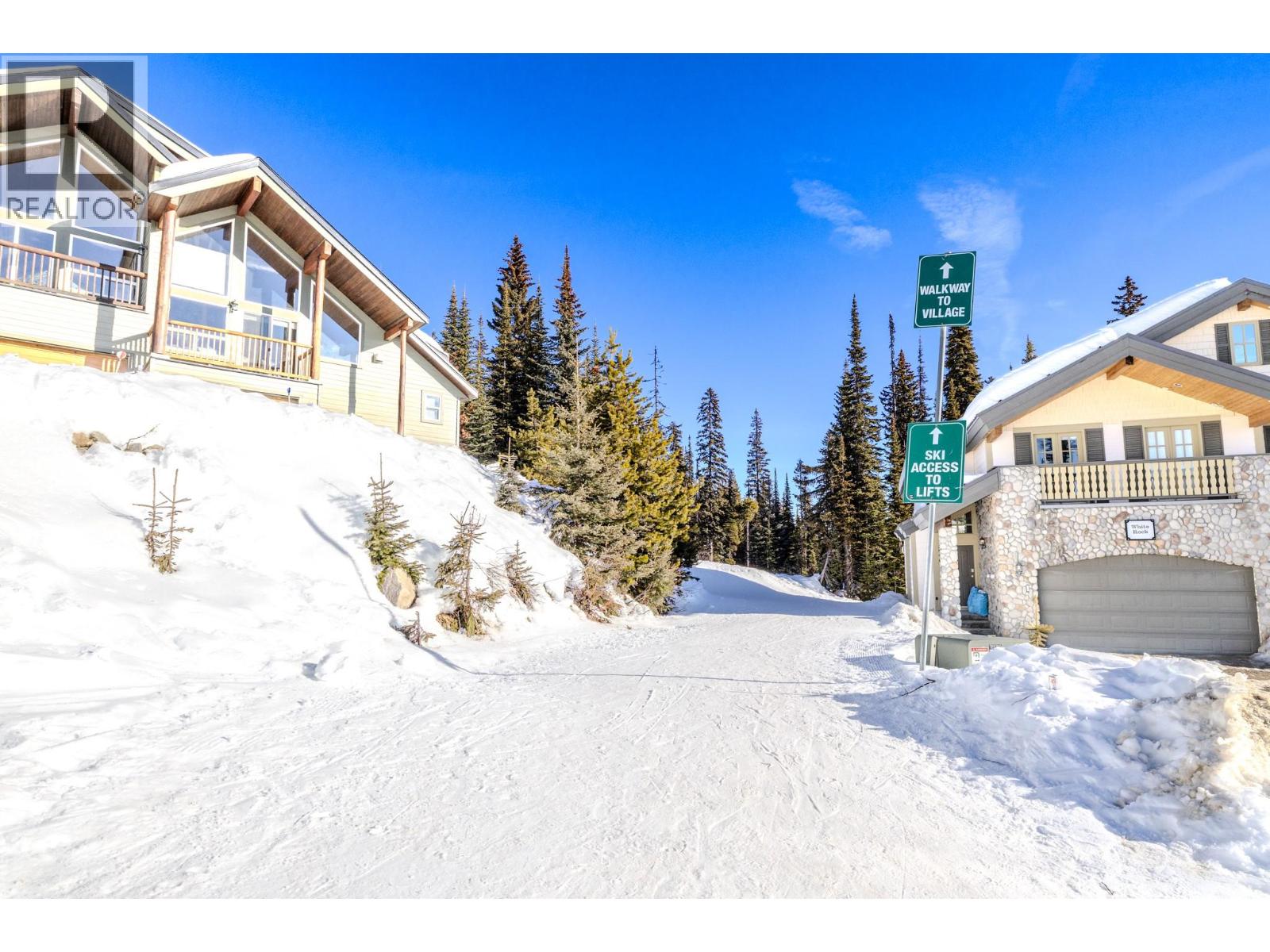 A 5946 Snow Pines Crescent, Big White