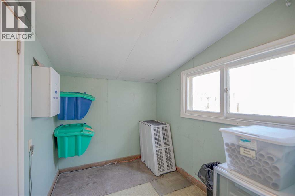 125 River Avenue, Cochrane