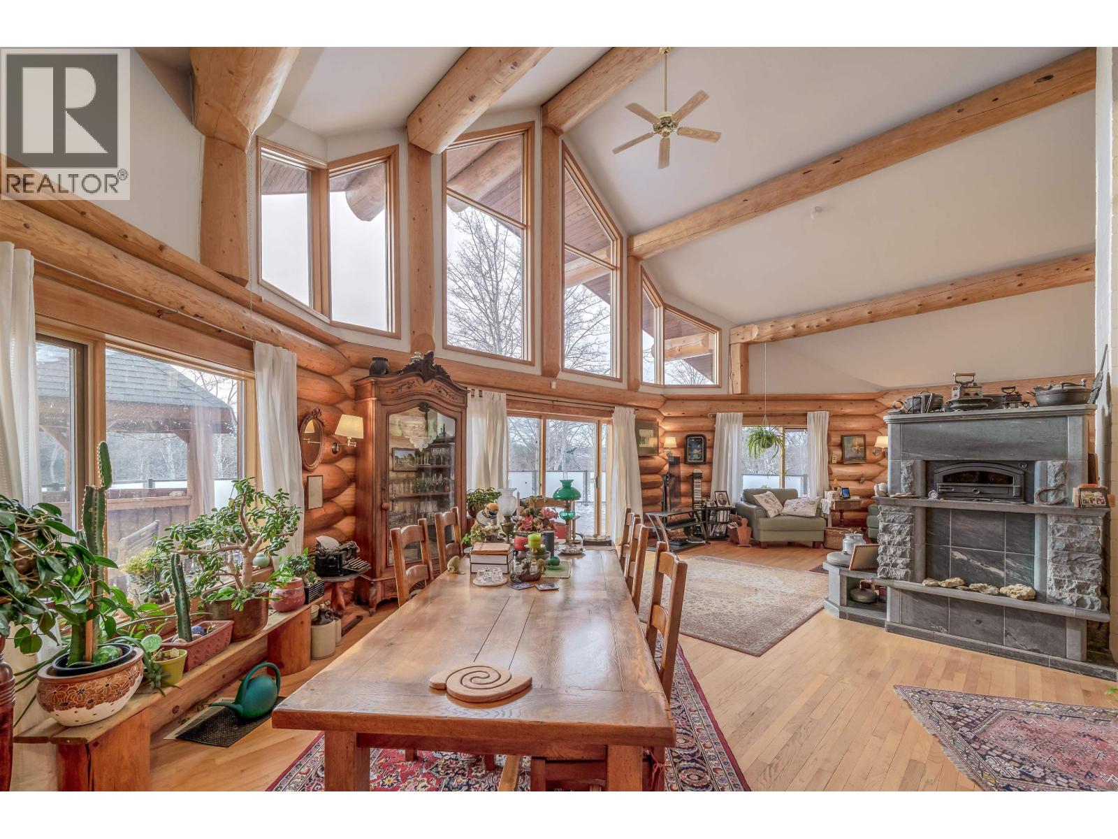 5565 BACKVALLEY ROAD - 9