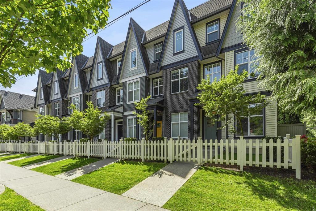 1 33460 LYNN Avenue - photo 2