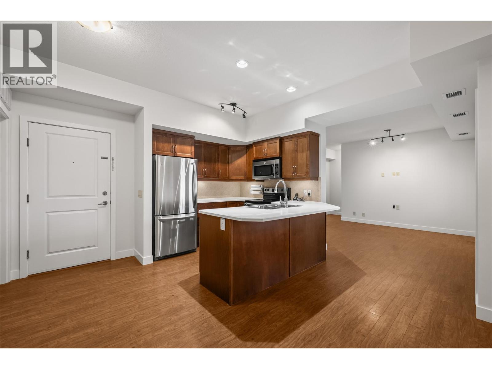 416 850 Saucier Avenue, Kelowna