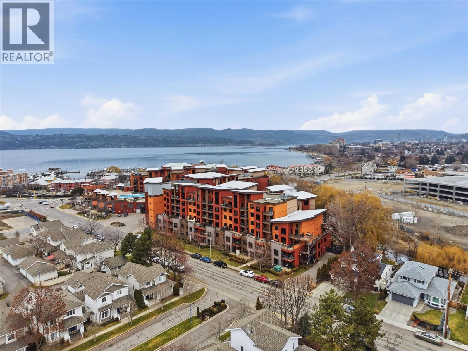 559 654 Cook Road, Kelowna