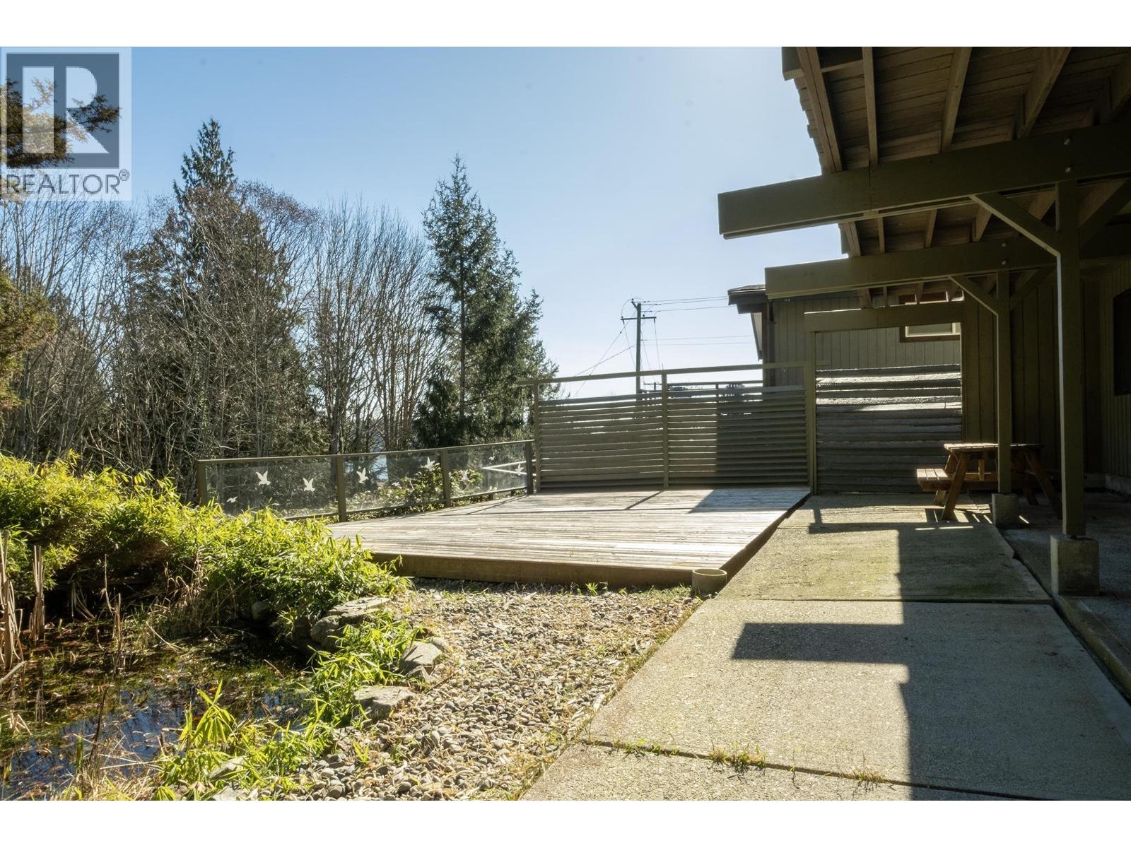 670 FAIRMONT ROAD, Gibsons