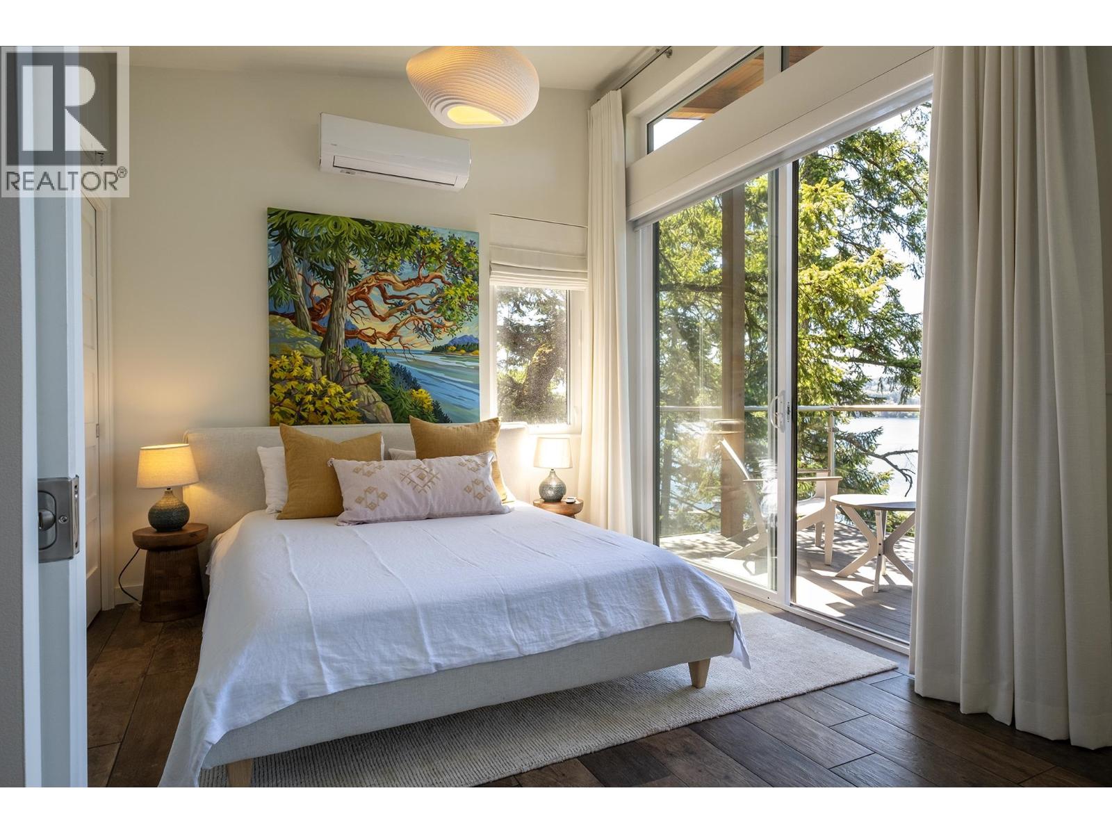 6815 SANDY HOOK TRAIL, Sechelt