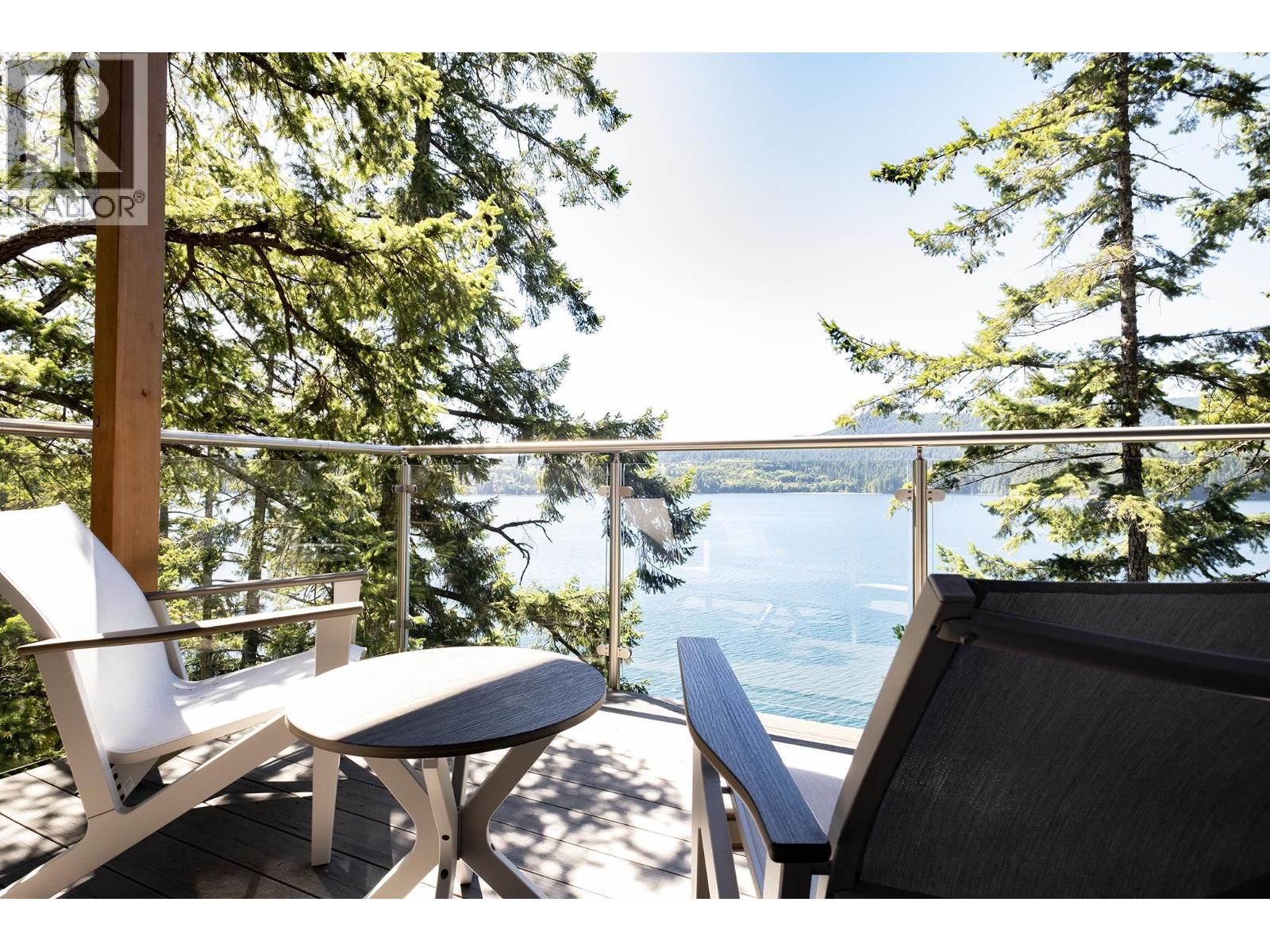 6815 SANDY HOOK TRAIL, Sechelt