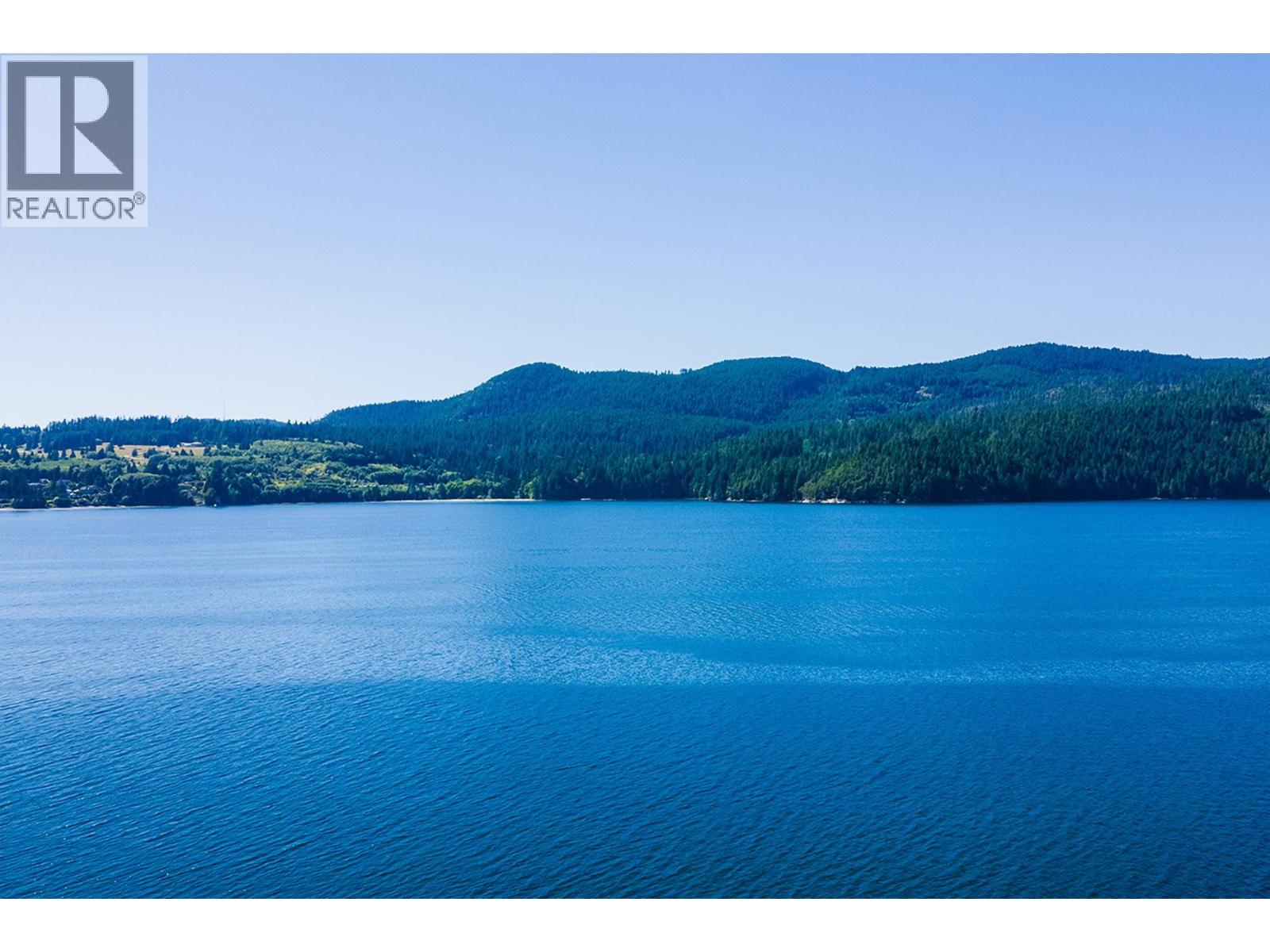 6815 SANDY HOOK TRAIL, Sechelt