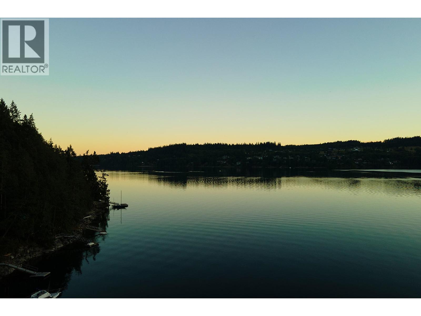 6815 SANDY HOOK TRAIL, Sechelt