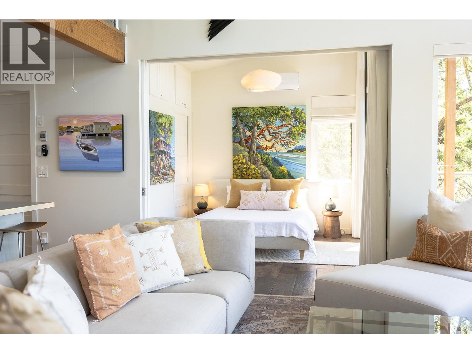 6815 SANDY HOOK TRAIL, Sechelt