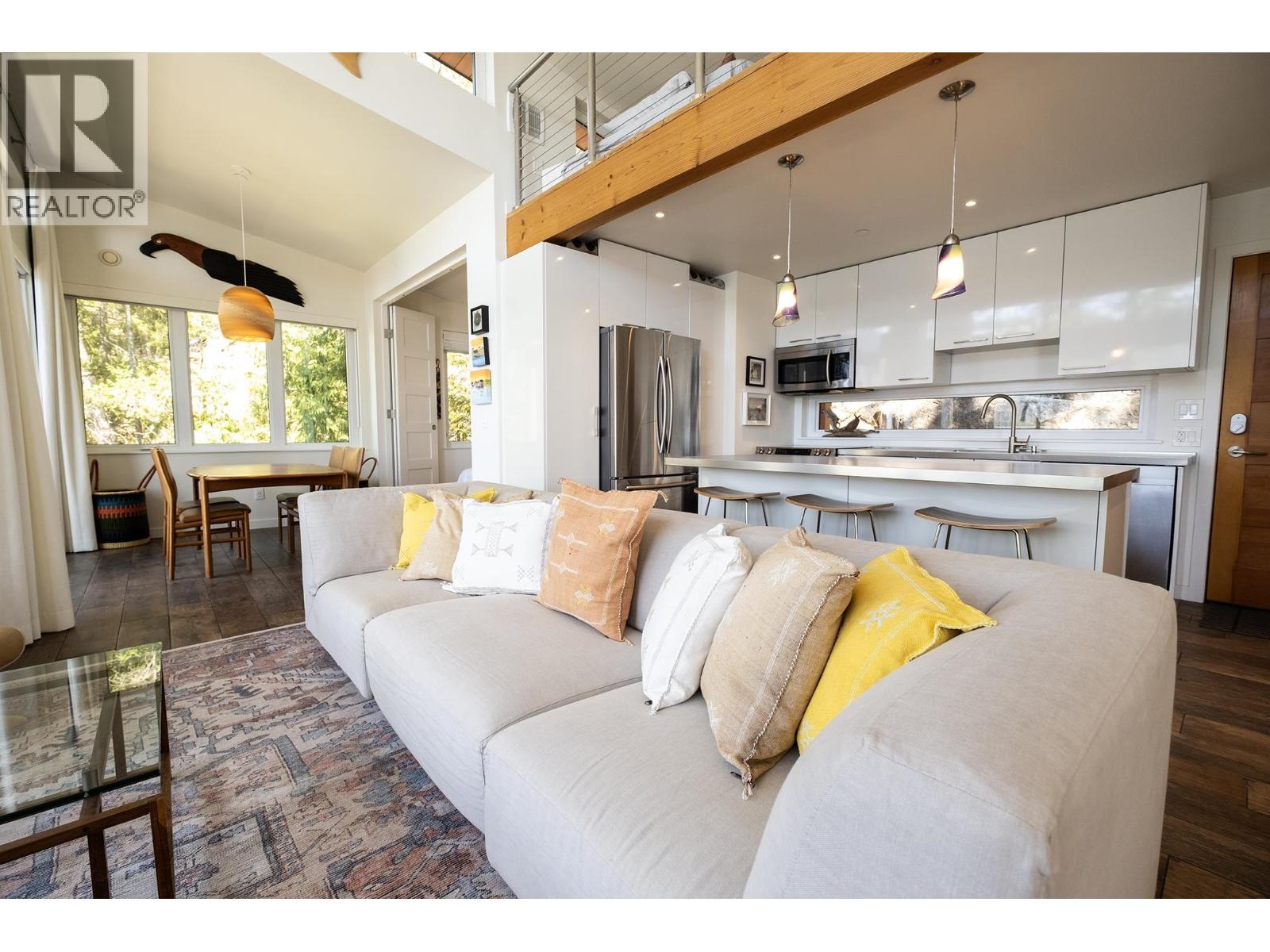 6815 SANDY HOOK TRAIL, Sechelt