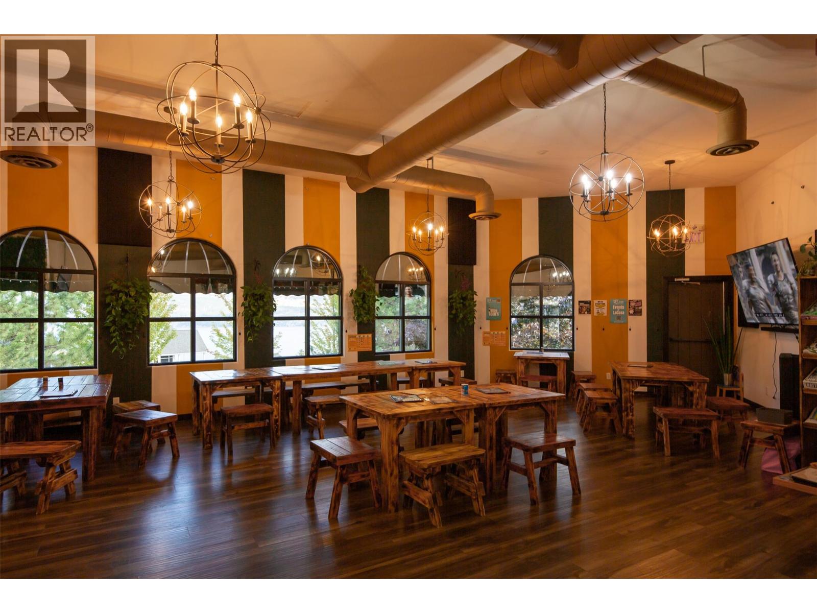  6840 Santiago Loop, Kelowna