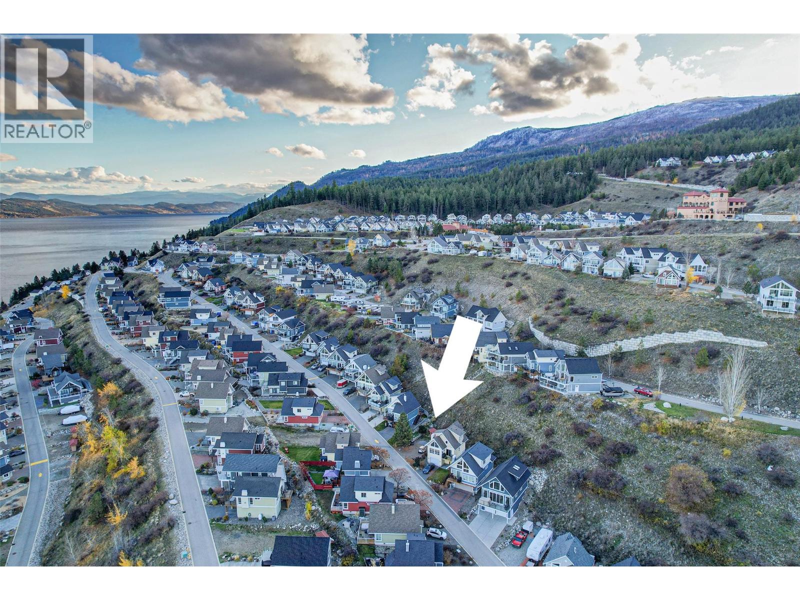  6840 Santiago Loop, Kelowna