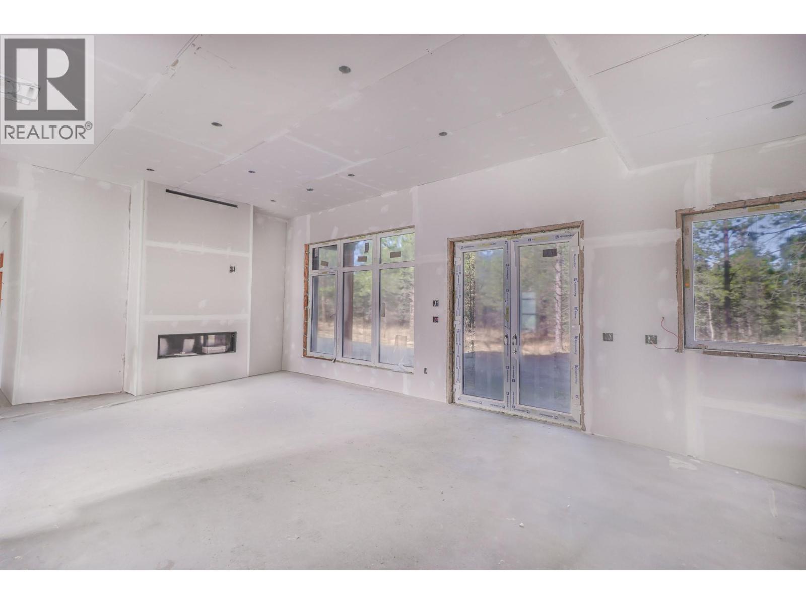 113 CORRAL Boulevard - 9