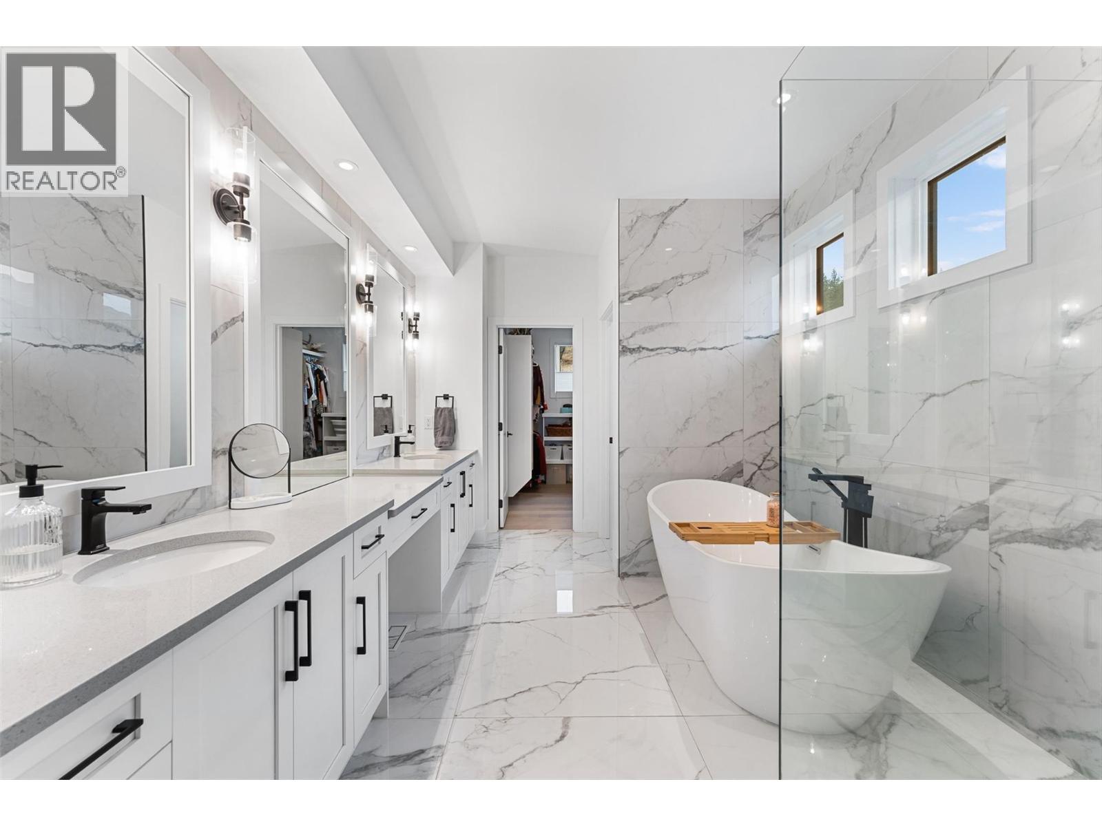  2839 Copper Ridge Drive, West Kelowna