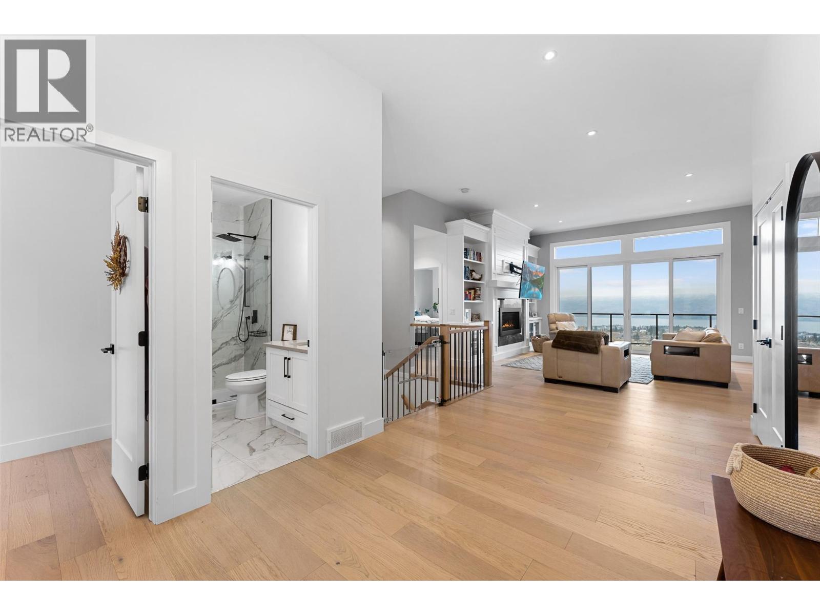  2839 Copper Ridge Drive, West Kelowna