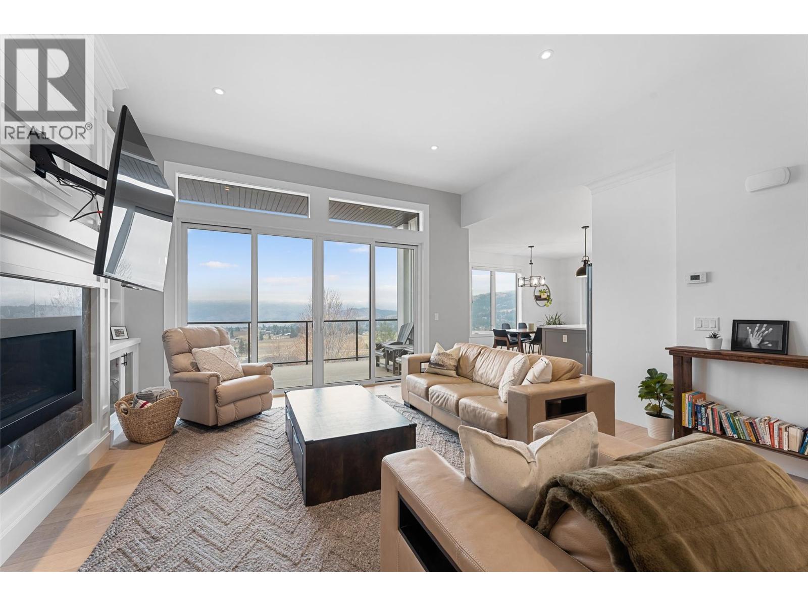  2839 Copper Ridge Drive, West Kelowna