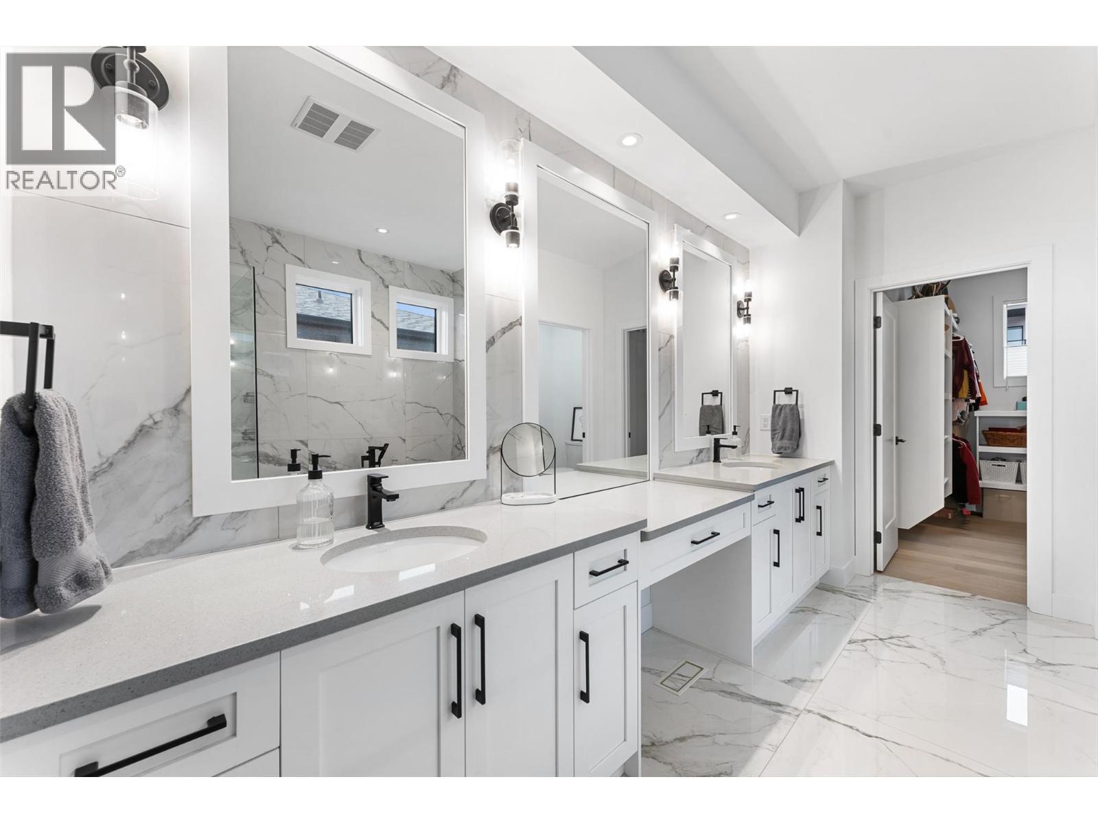  2839 Copper Ridge Drive, West Kelowna