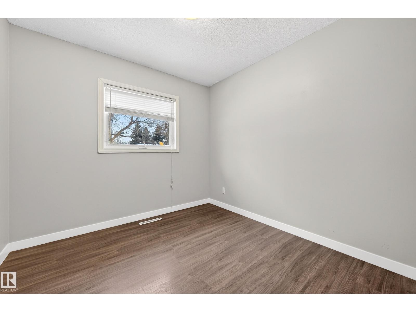 8938 94 AV, Fort Saskatchewan