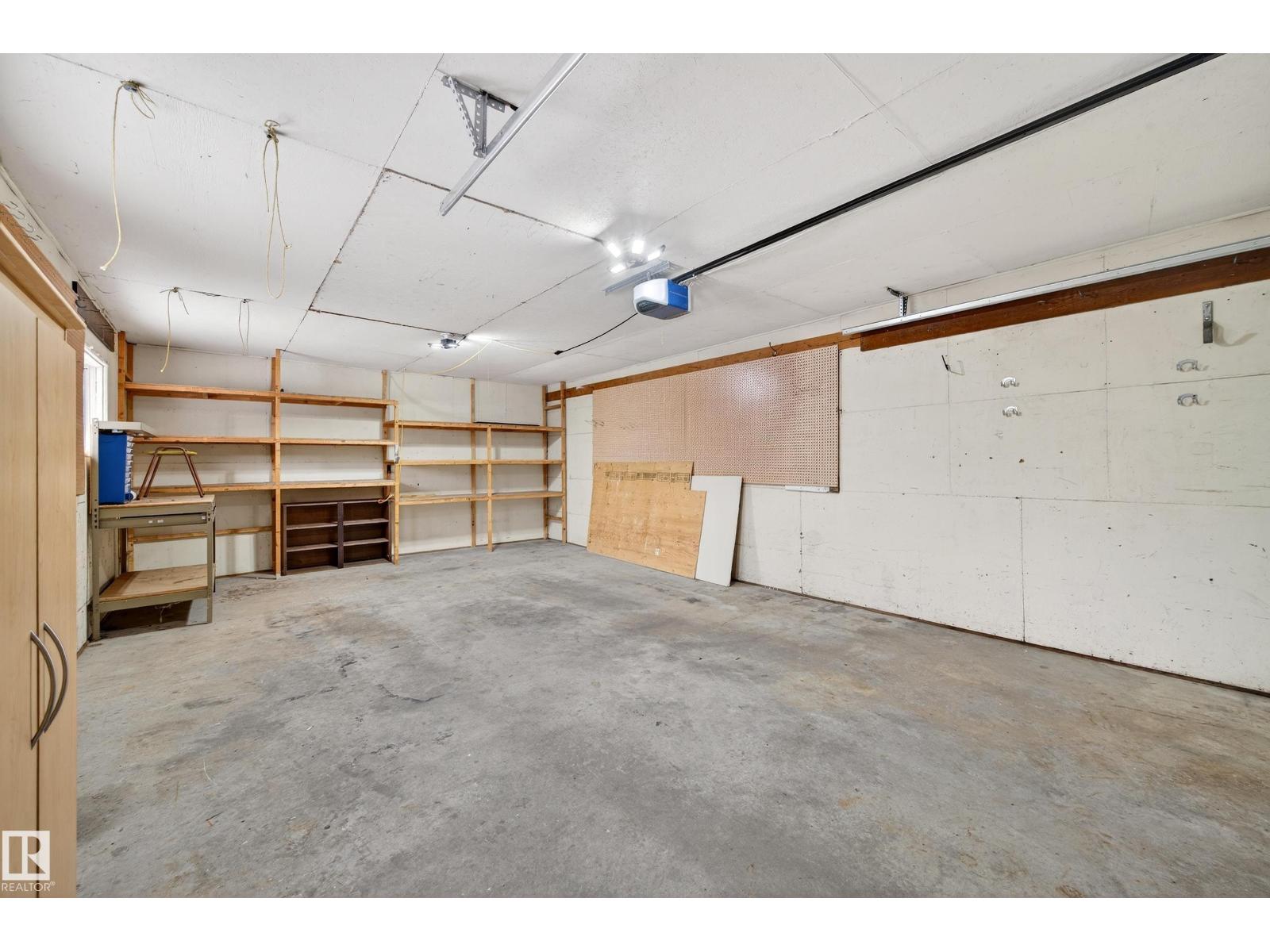 8938 94 AV, Fort Saskatchewan