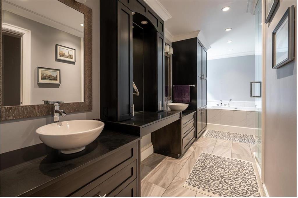 23009 FRASER HIGHWAY, Langley