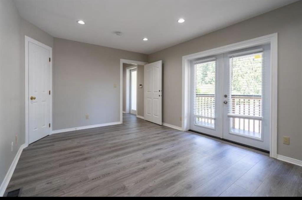 23009 FRASER HIGHWAY, Langley