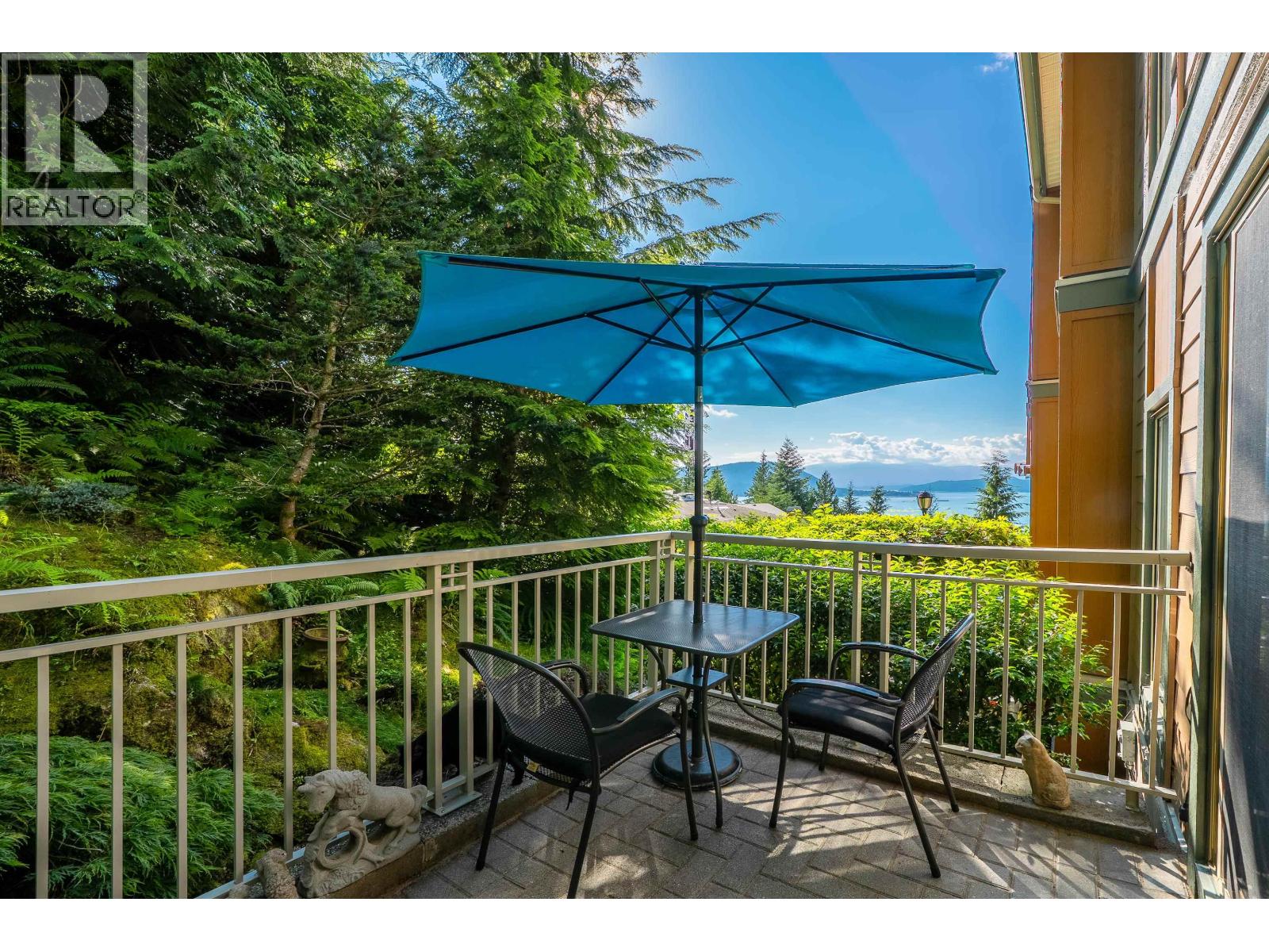 8664 SEASCAPE DRIVE, West Vancouver