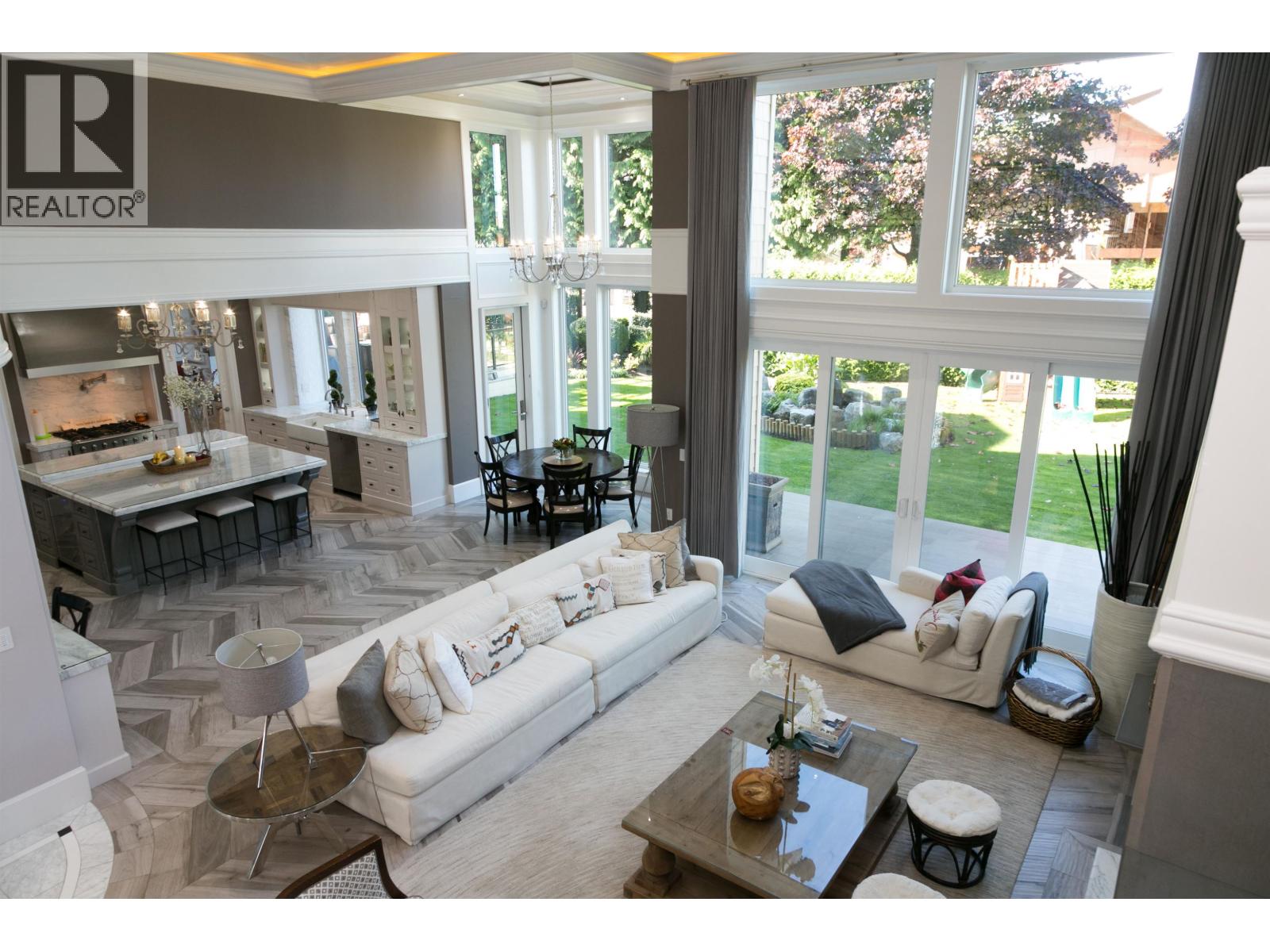 5711 RIVERDALE Drive, Richmond